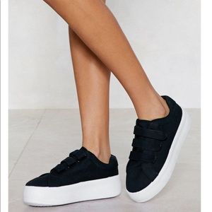NWOT Nasty Gal Platform Festival Sneakers